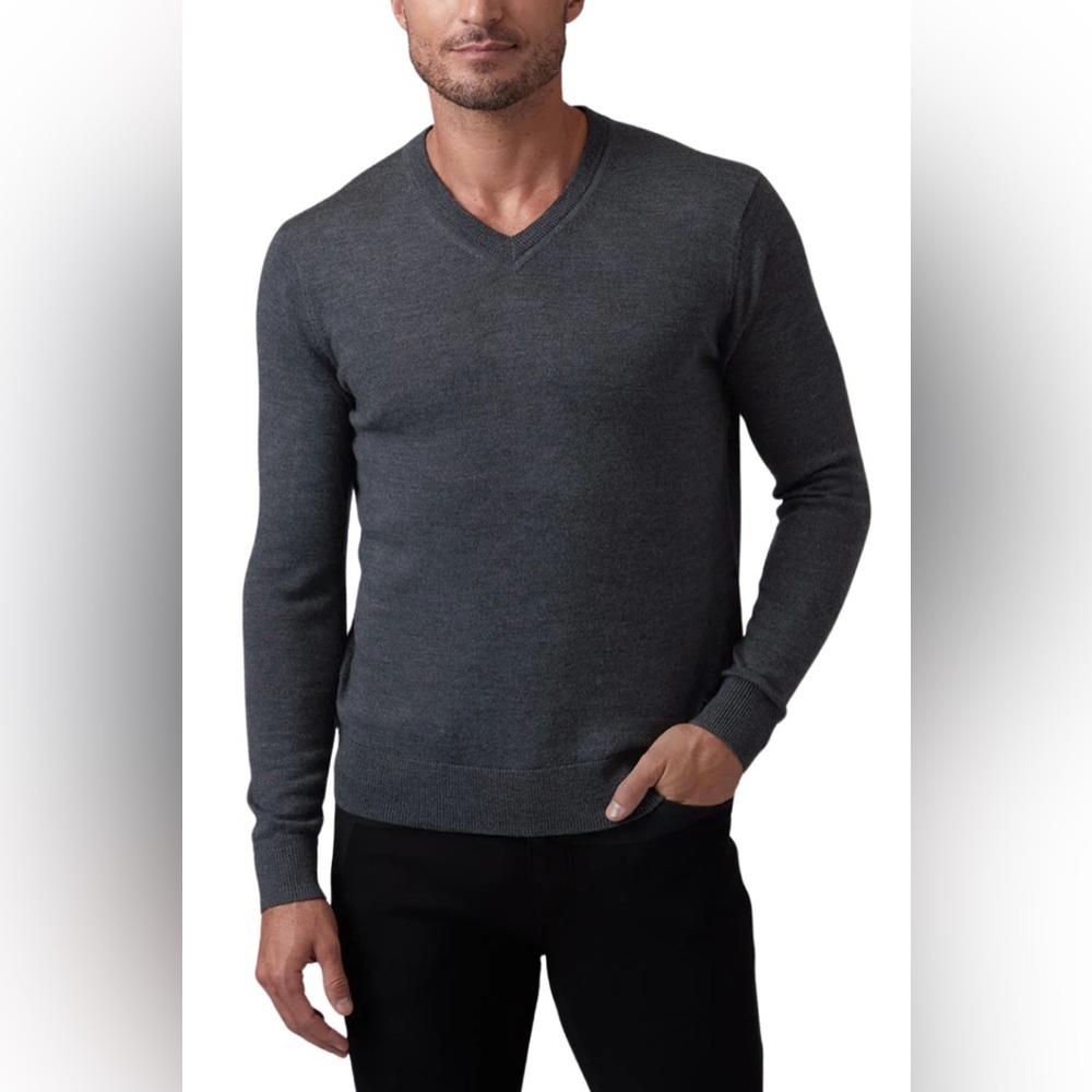 Raffi Dark Gray V-Neck Sweater for Men 100% Extra Fine Merino Wool‎ SZ L CA30427